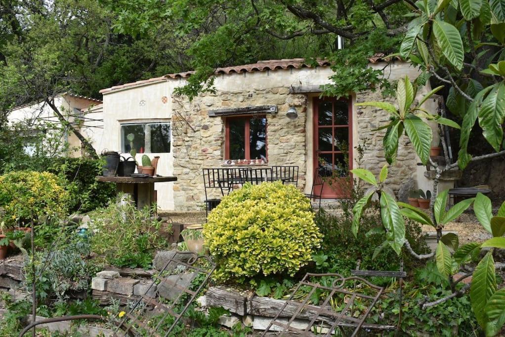 La Petite Maison Des Artistes Séguret Exteriör bild